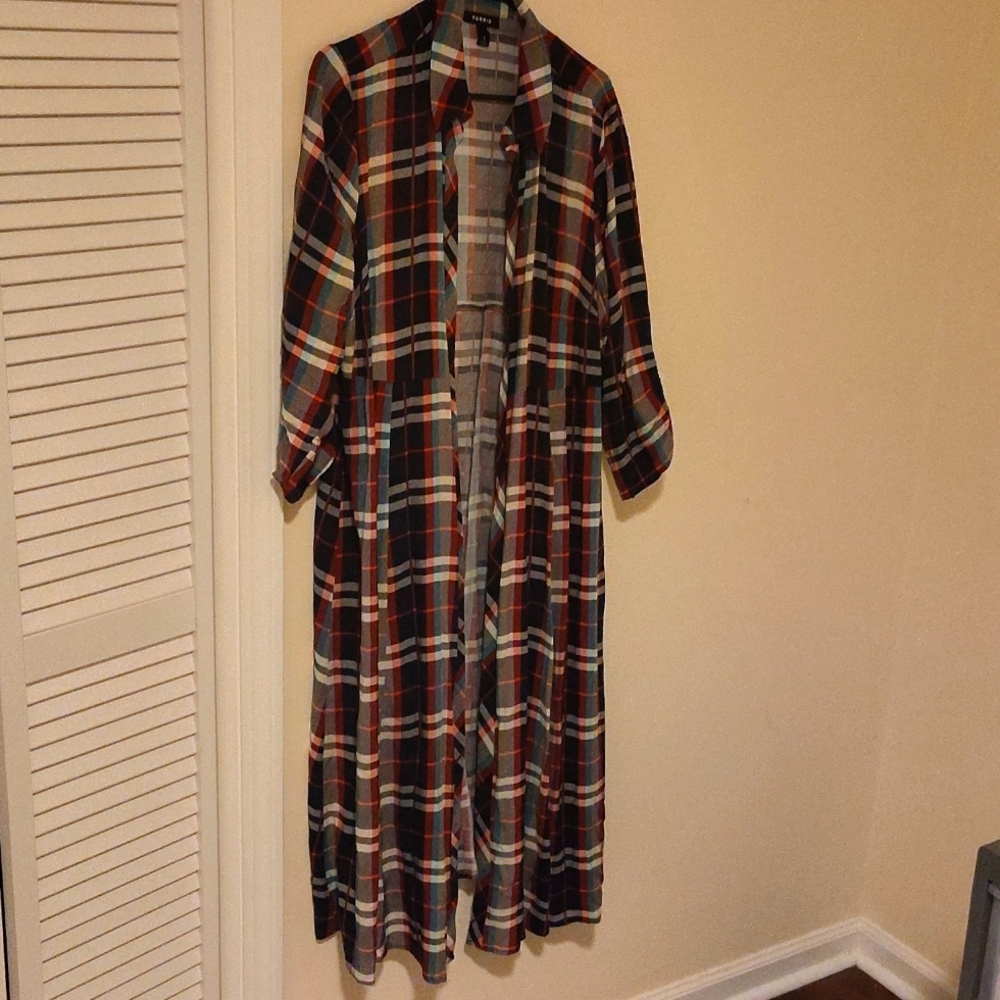 Torrid size 1 long shirt cardigan no buttons